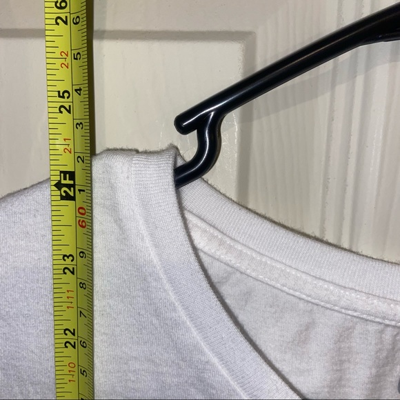 Disney x Uniqlo Cinderella women’s shirt small white rare - Picture 4 of 6